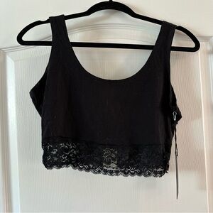 NEW Forever 21 Black Lace Hem Crop Top